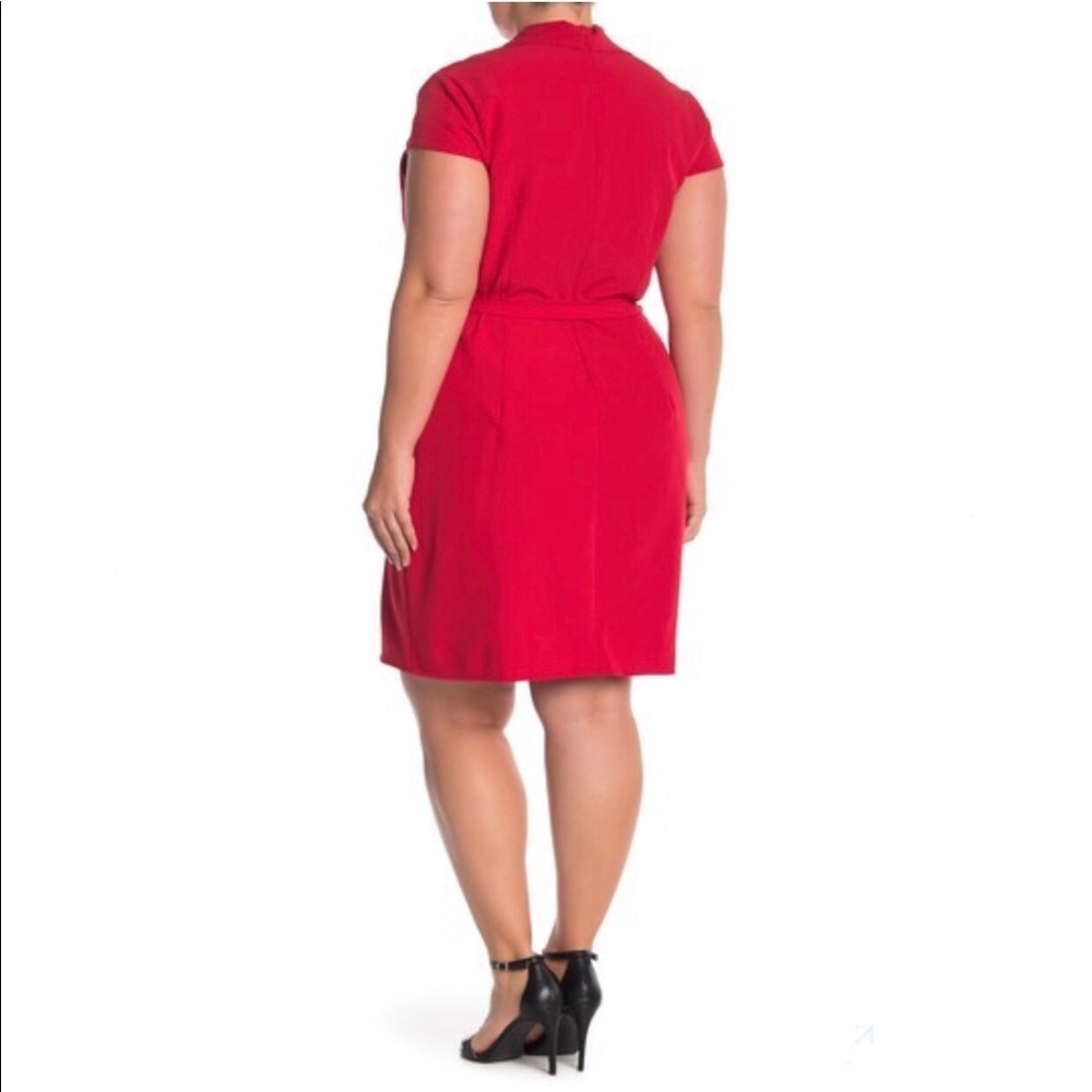 Beautiful Red Dress - Picture 2 of 8